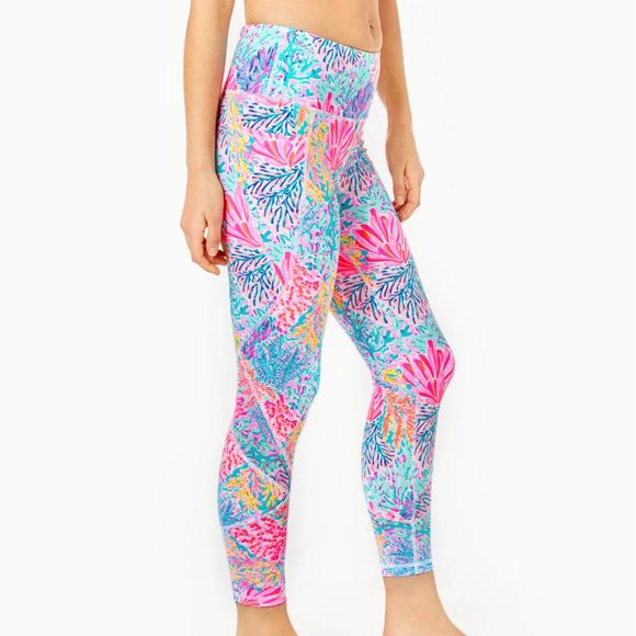 NWT Lilly Pulitzer Luxletic 24" Weekender High-Rise Midi Legging XS - Picture 4 of 4